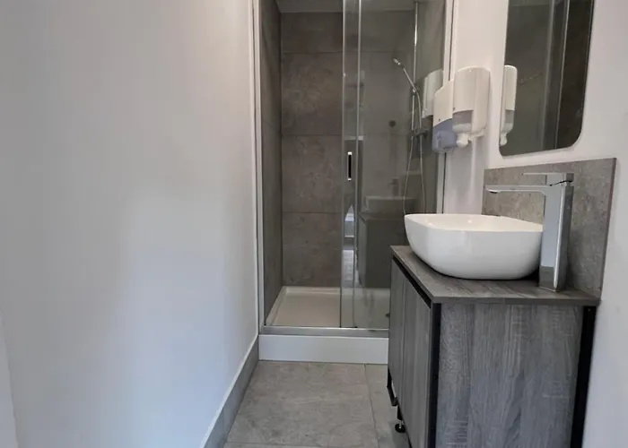 Hostel Girlstel - Girls Only Space *