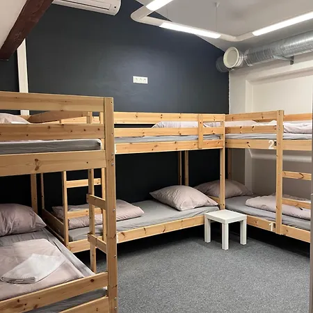 Girlstel - Girls Only Space