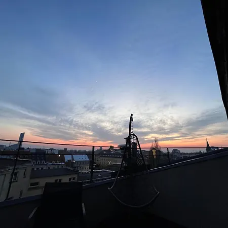 Girlstel - Girls Only Space Ostello *