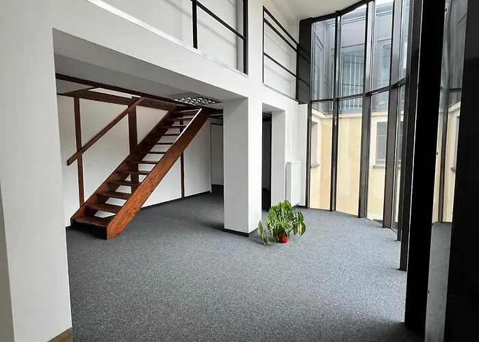 Girlstel - Girls Only Space * Вроцлав