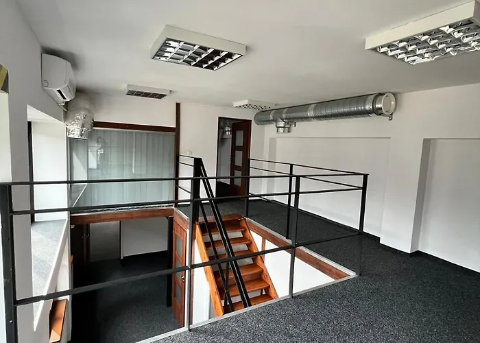 Хостел Girlstel - Girls Only Space *