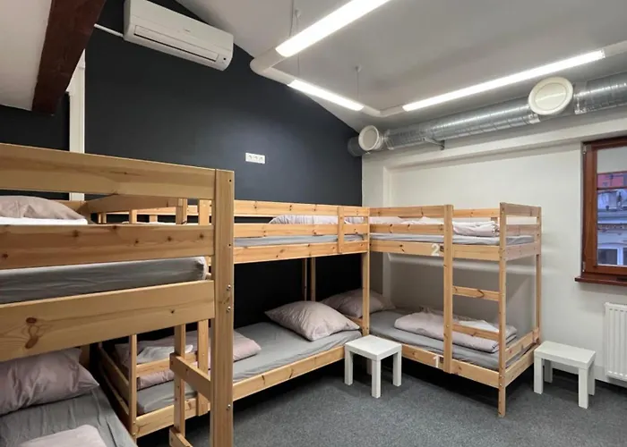 Хостел Girlstel - Girls Only Space